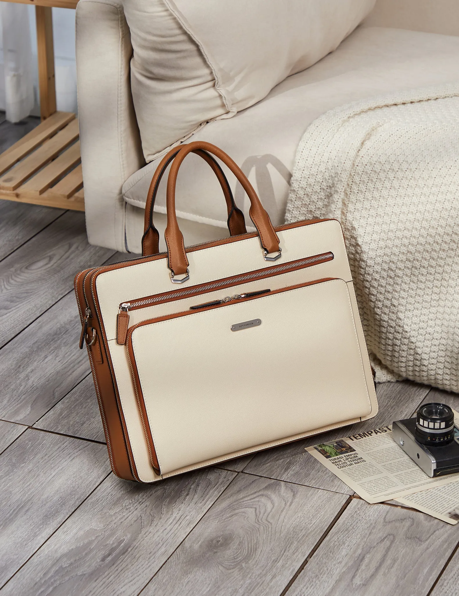Carol 15.6 Inch Laptop Briefcase — Business Trips