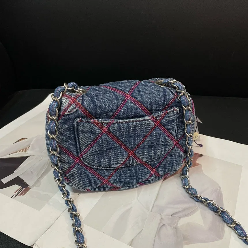 Chanel Tennin Piggy Bag Denim Quilted Chip Model Blue 17cm