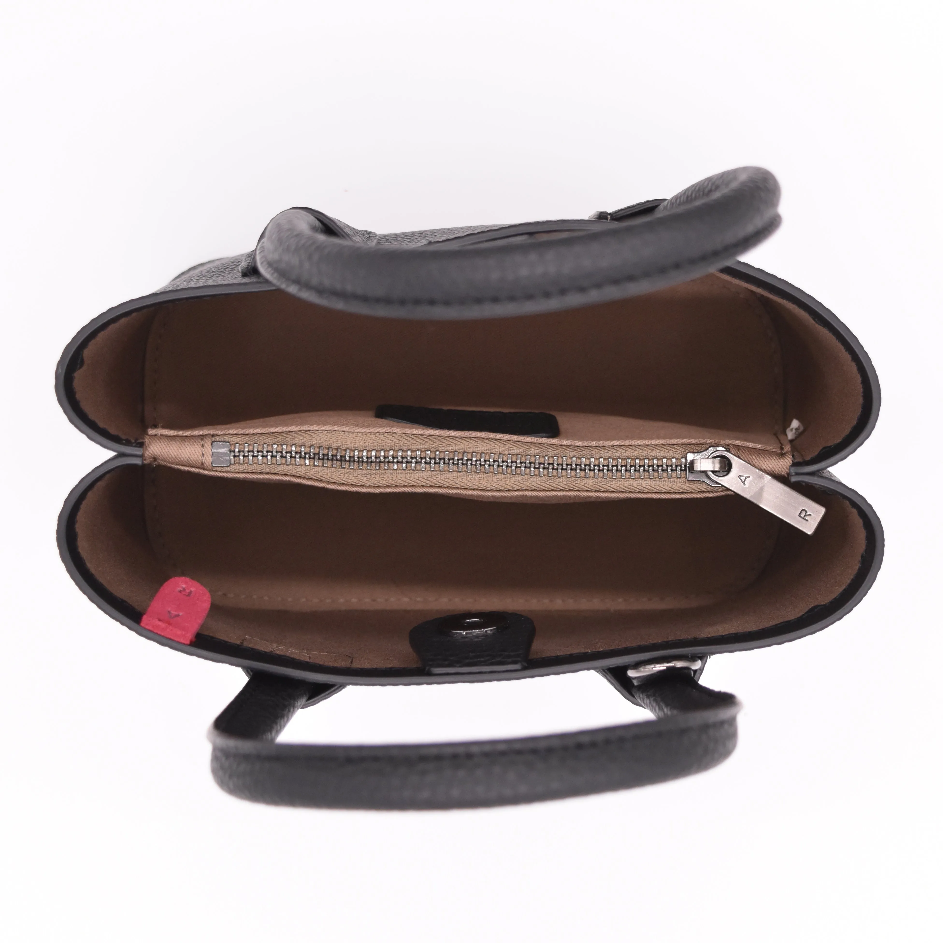 Cher Micro [Signet] - Black [Sample Sale]