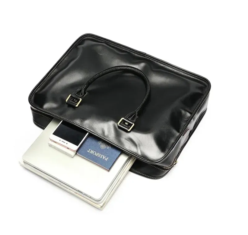 Chromura Opulessa Business Carrier