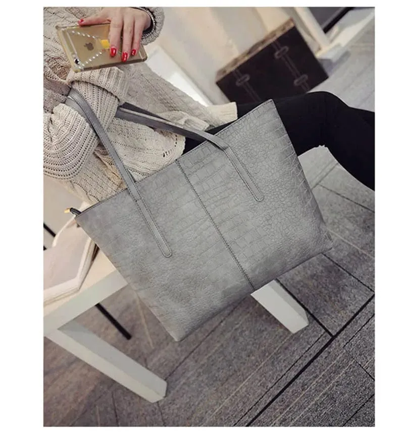 Everyday Glamour Shoulder Bag