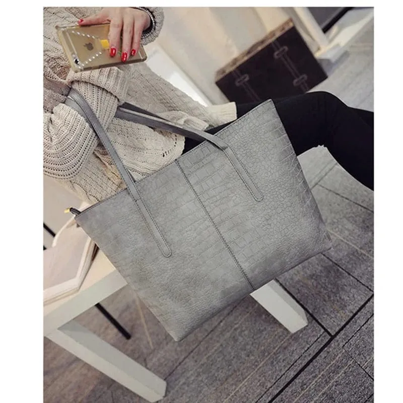 Everyday Glamour Shoulder Bag