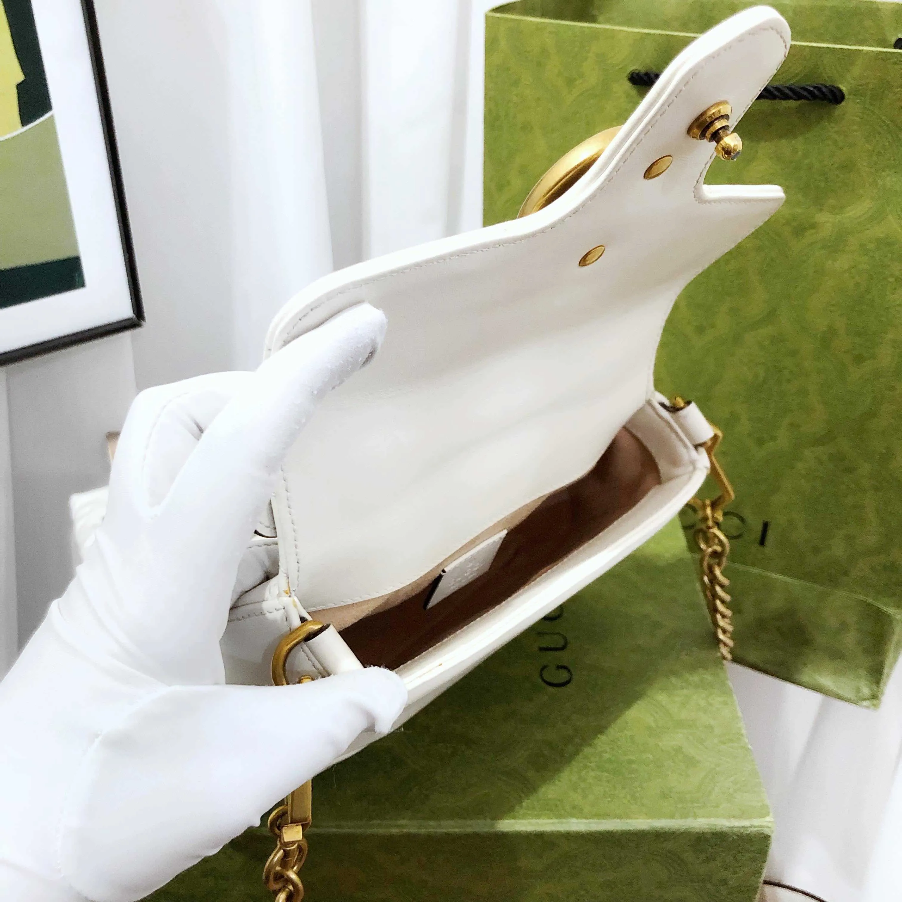 Gucci Marmont Mini White Leather Quilted Shoulder Bag